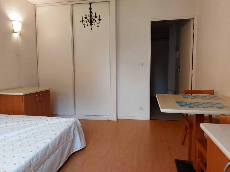 Maison à louer, 22m², PARIS 14E