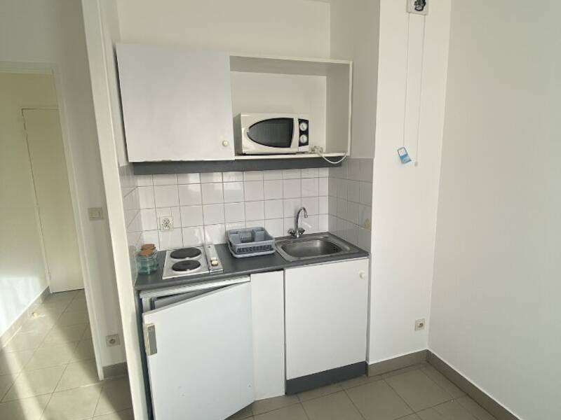 Maison à louer, 16m², LYON 3E