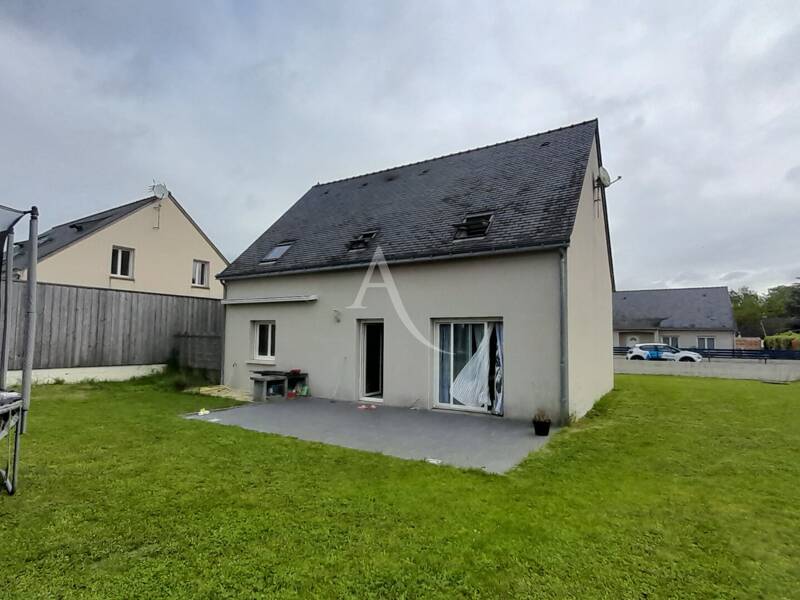 Maison à louer, 117m², LOURESSE ROCHEMENIER