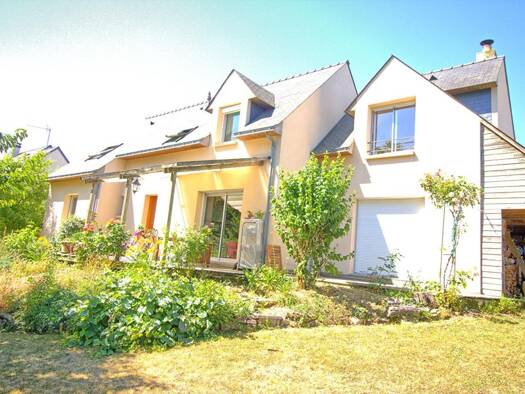 Maison à vendre 580 000 € 7 pièces 5 chambres 172 m² 872 m² de terrain Coteaux de la Mayenne Avrillé 49240