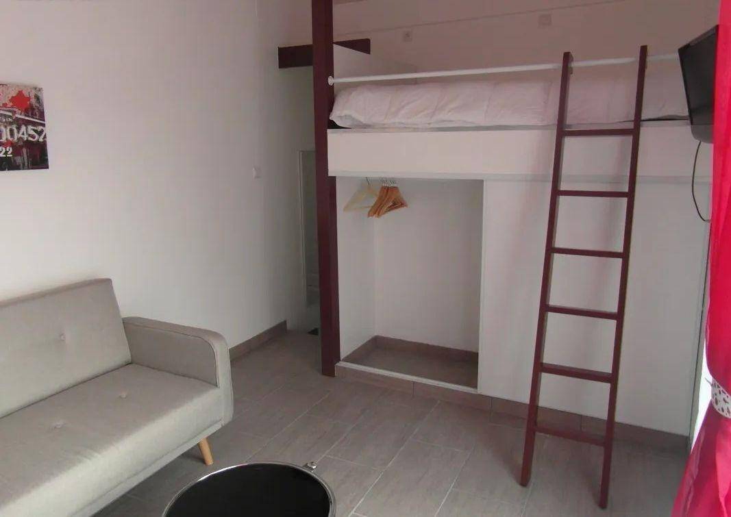 Maison à louer, 23m², PAU