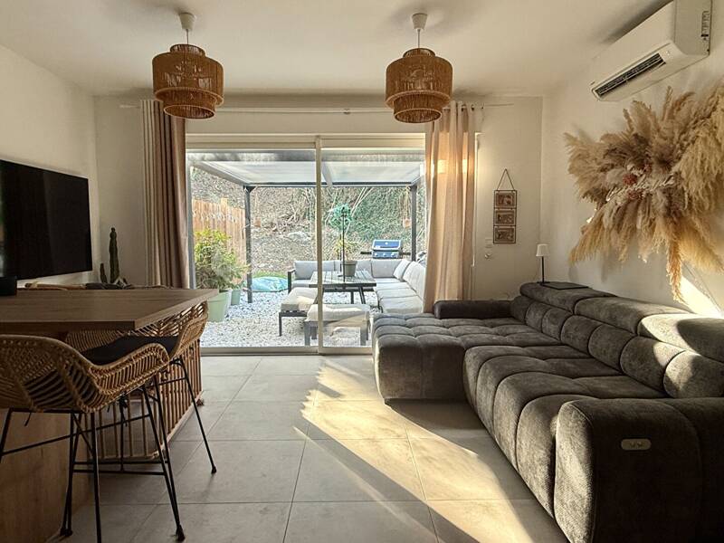 Maison à vendre, 63m², LA ROQUE D'ANTHERON