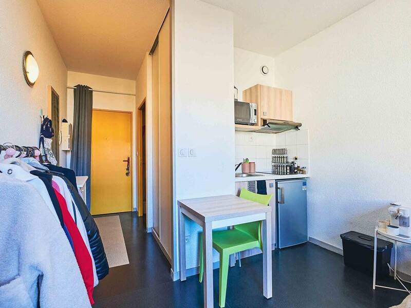 Maison à louer, 19m², LYON 8E