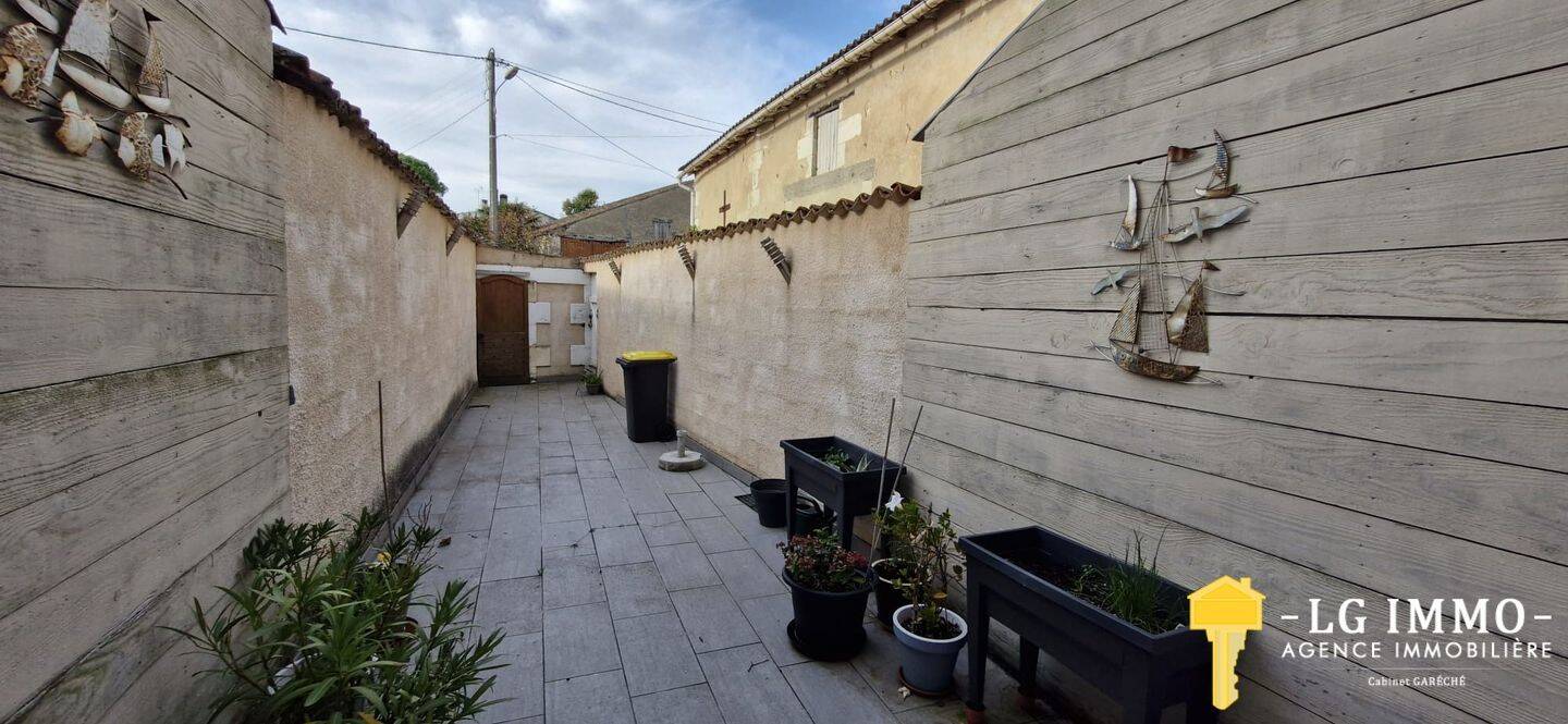 Maison à vendre, 91m², MORTAGNE SUR GIRONDE