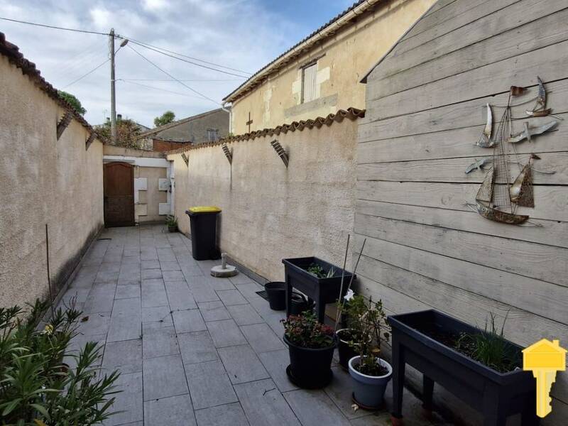 Maison à vendre, 91m², MORTAGNE SUR GIRONDE