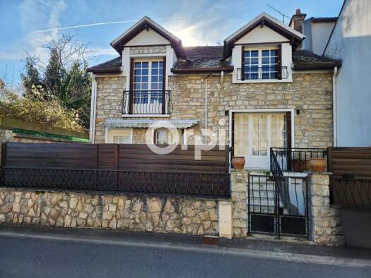 Maison à vendre 210 000 € 5 pièces 3 chambres 109,8 m² 129 m² de terrain Moret-Loing-et-Orvanne 77250