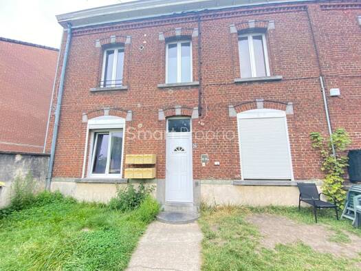 Immeuble à vendre 193 000 € 200 m² Le Centre Jeumont 59460