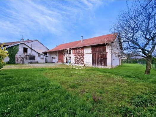 Ferme à vendre 760 000 € 5 pièces 3 chambres 493 m² 1 746 m² de terrain Feigères 74160