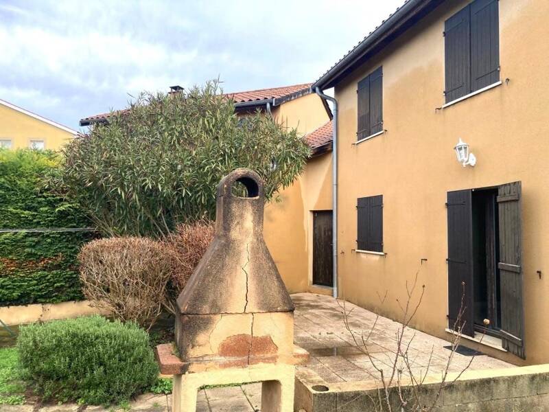 Maison à louer, 104m², PIERRE BENITE