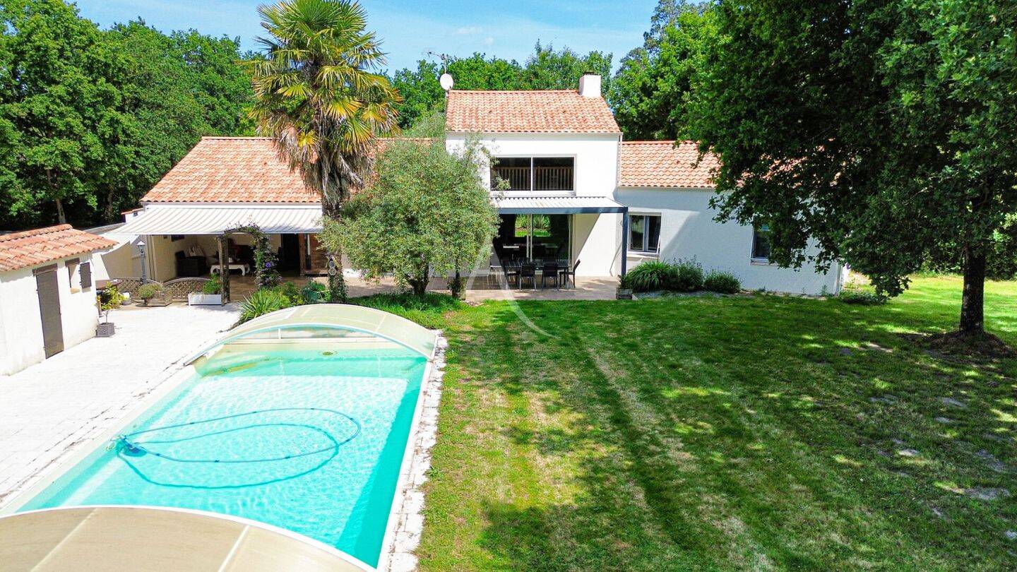 Maison à vendre, 190m², LE FENOUILLER