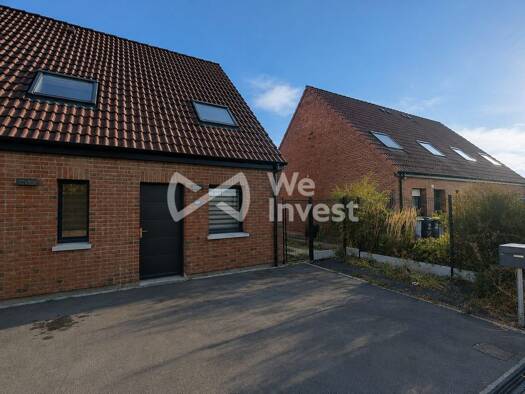 Maison à vendre 190 000 € 4 pièces 3 chambres 81 m² Nord Ostricourt 59162