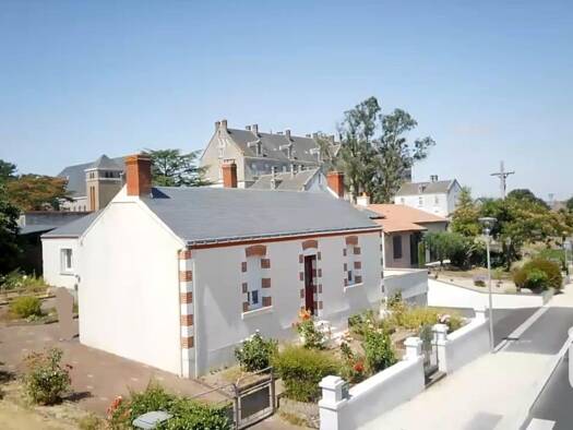 Maison à vendre 247 000 € 5 pièces 4 chambres 120 m² 1 065 m² de terrain Chavagnes-en-Paillers 85250