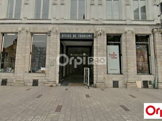 Local commercial à louer 1 466 € 82 m² de surface de vente Tourcoing 59200