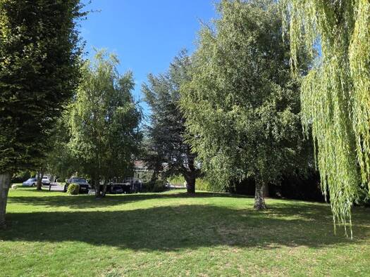 Maison à vendre 618 000 € 8 pièces 4 chambres 216 m² 2 080 m² de terrain Bauvin 59221