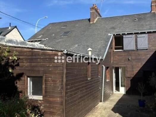 Maison de ville à vendre 187 500 € 4 pièces 2 chambres 91 m² 256 m² de terrain Heuzé-Riffaudières Le Mans 72100
