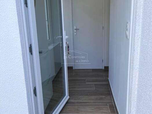 Maison de plain-pied à louer 585 € 2 pièces 1 chambre 30 m² Zone d'Activité Donges 44480