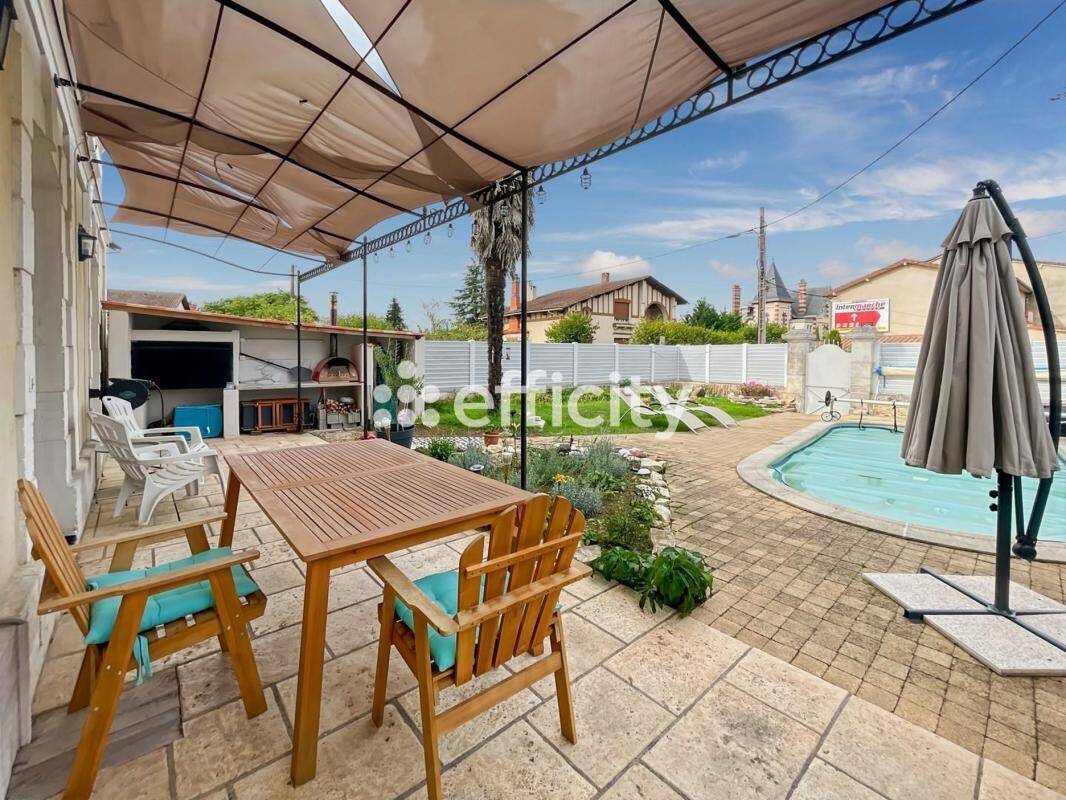 Maison à vendre, 180m², SAINT MEDARD DE MUSSIDAN