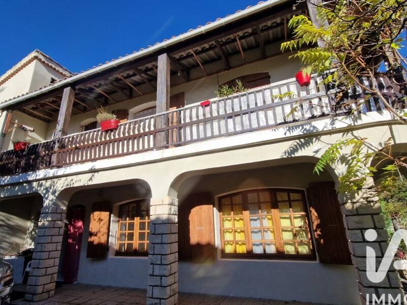 Maison à vendre, 185m², SALIGNAC