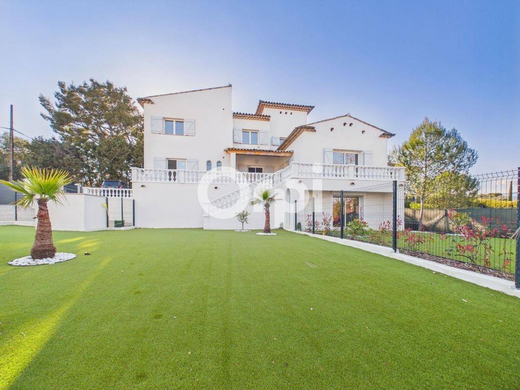 Maison à vendre, 172m², LA ROQUETTE SUR SIAGNE