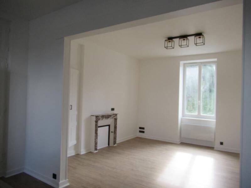 Maison à louer, 88m², SAINT YRIEIX LA PERCHE