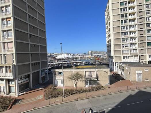 Appartement à vendre 95 000 € 4 pièces 2 chambres 55 m² 1er étage Boulogne sur Mer 62200