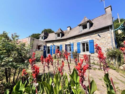 Maison de plain-pied à vendre 170 000 € 5 pièces 4 chambres 113 m² 37 105 m² de terrain Langolen 29510