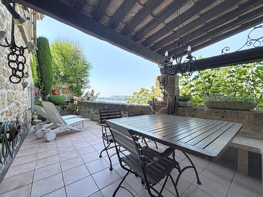 Maison à vendre 420 000 € 4 pièces 2 chambres 154,42 m² Campagne Miramas 13140