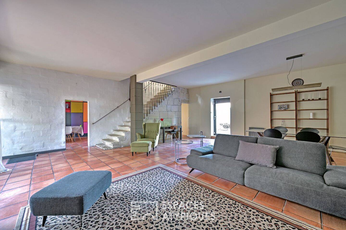 Maison à vendre, 187m², JONQUIERES SAINT VINCENT