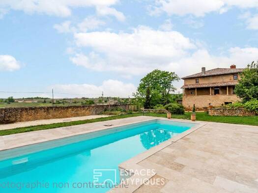 Maison à vendre 1 750 000 € 12 pièces 10 chambres 500 m² 4 848 m² de terrain Villefranche-sur-Saône 69400