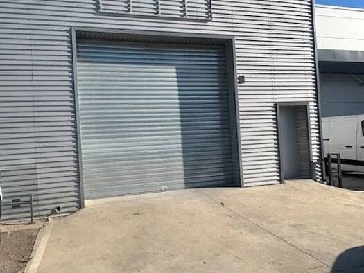 Entrepôt à louer 1 245 € 147 m² d'espace de stockage Borgo 20290