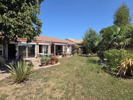 Maison de plain-pied à vendre 334 400 € 5 pièces 3 chambres 124 m² 1 107 m² de terrain Corsept 44560
