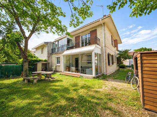 Maison à vendre 539 000 € 7 pièces 6 chambres 162 m² 306 m² de terrain Bijou-Thouars Talence 33400