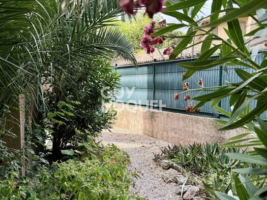Maison à vendre 215 000 € 2 pièces 1 chambre 40 m² 78 m² de terrain Basse Suane-Les Virgiles Sainte-Maxime 83120