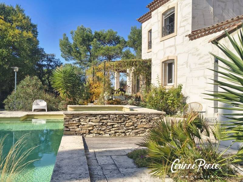 Maison à vendre, 184m², NIMES