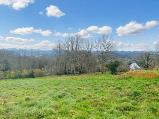 Terrain constructible à vendre 55 000 € 2 974 m² de terrain Tournay 65190