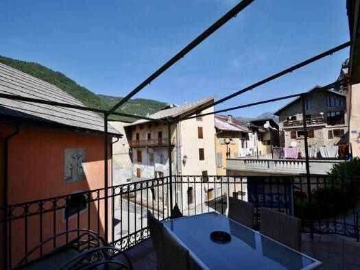 Maison à vendre 195 000 € 4 pièces 3 chambres 70 m² Guillaumes 06470