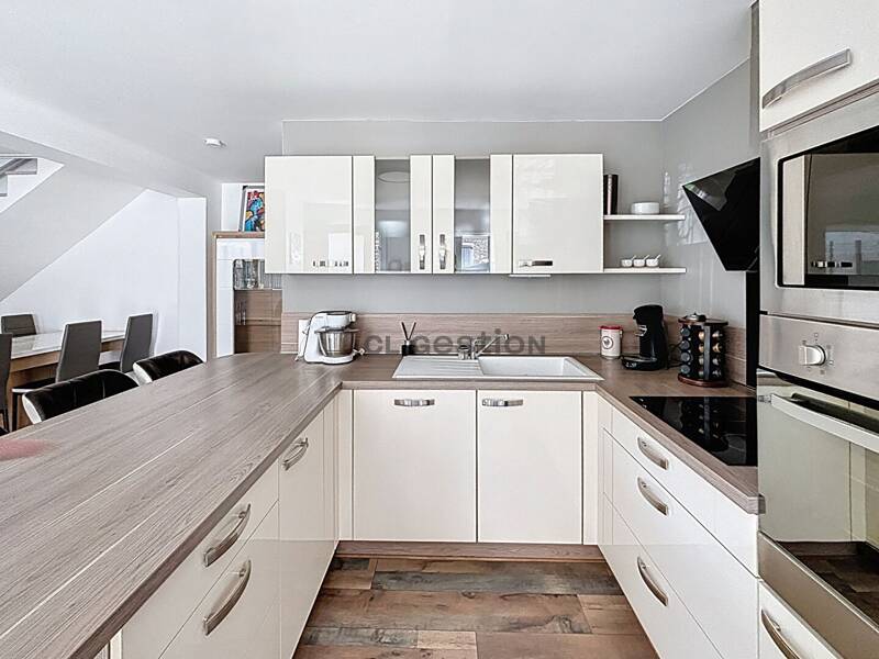 Maison à louer, 82m², SAINT MAURICE DE REMENS