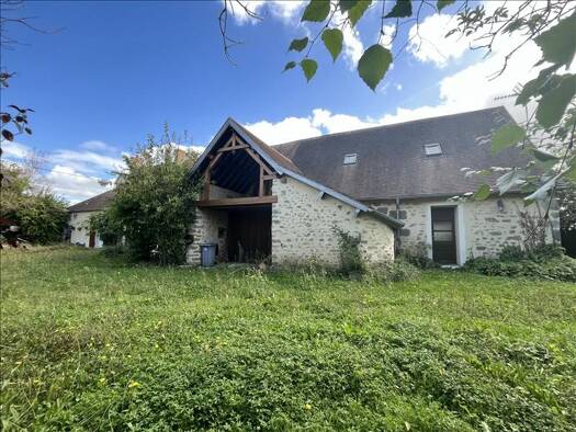 Maison à vendre 233 200 € 6 pièces 4 chambres 168 m² 1 880 m² de terrain Lourouer St Laurent 36400