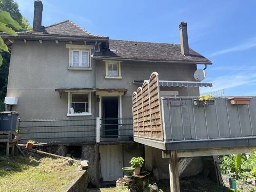 Maison de plain-pied à vendre 120 960 € 5 pièces 3 chambres 90 m² 242 m² de terrain Beaulieu sur Dordogne 19120