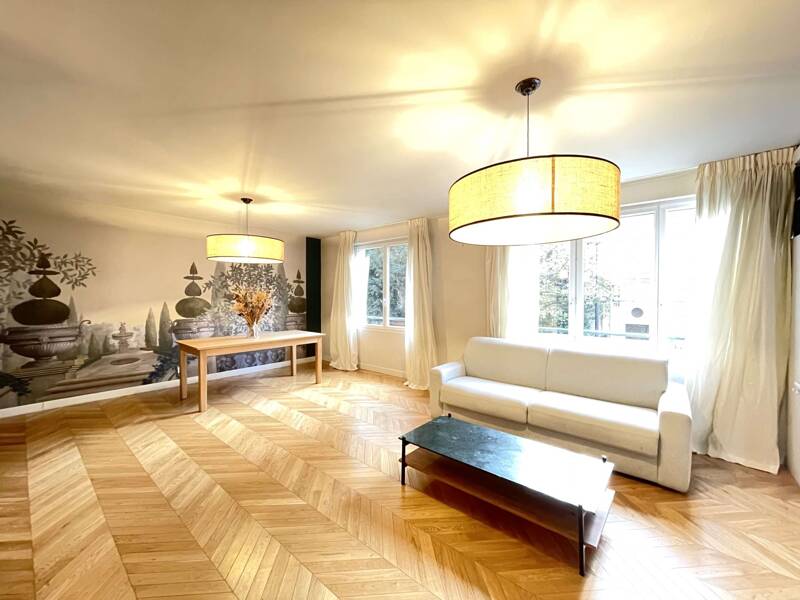 Maison à louer, 80m², PARIS 16E