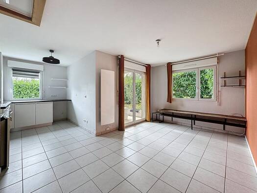 Appartement à vendre 215 000 € 2 pièces 1 chambre 40,8 m² 4 étages Sud La Roche-sur-Foron 74800