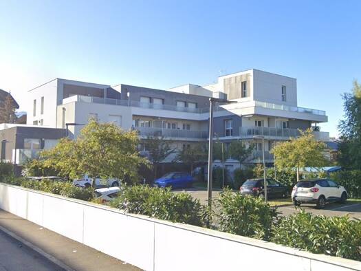 Parking à louer 118 € 14 m² Cités Thonon-les-Bains 74200