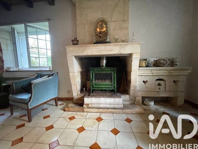 Maison à vendre, 210m², NIEUL LES SAINTES