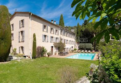 Ferme à vendre 2 270 000 € 14 pièces 12 chambres 575 m² Grasse 06130