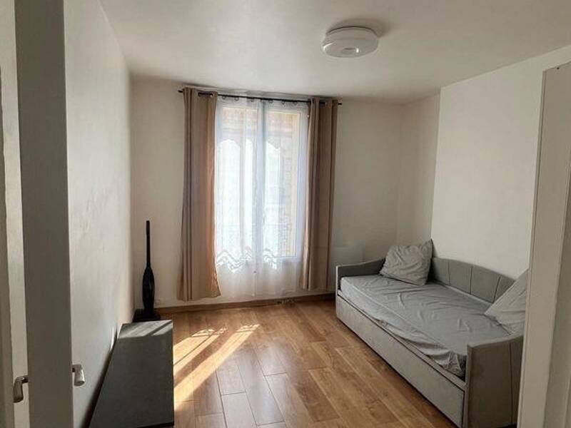 Maison à louer, 25m², IVRY SUR SEINE