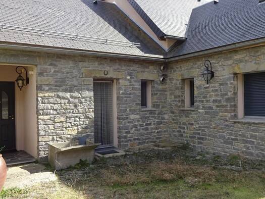 Maison à vendre 476 000 € 7 pièces 5 chambres 179 m² 3 542 m² de terrain St Lary Soulan 65170