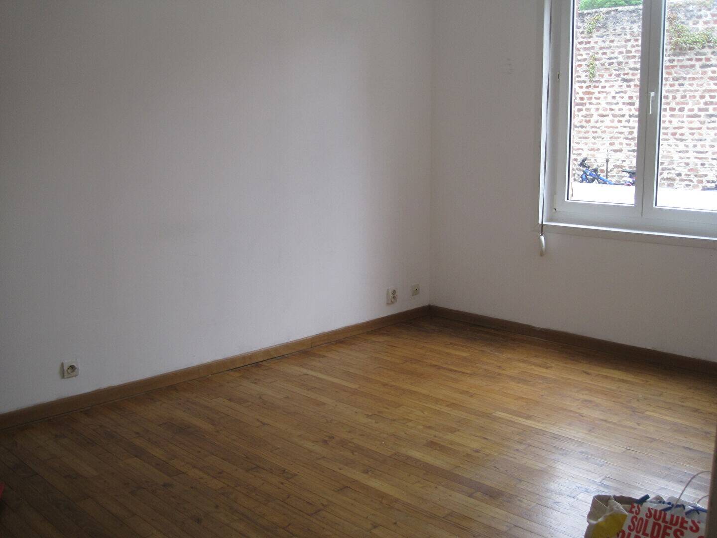 Maison à louer, 66m², SAINT QUENTIN