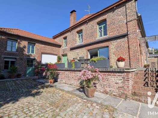 Maison à vendre 685 999 € 15 pièces 6 chambres 295,75 m² 4 433 m² de terrain Hergnies 59199