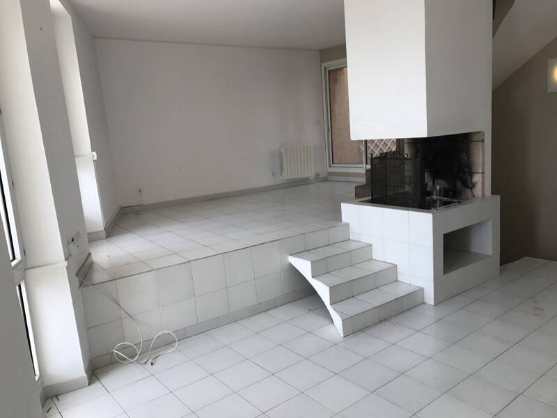 Maison à louer, 114m², MARSEILLE 7E