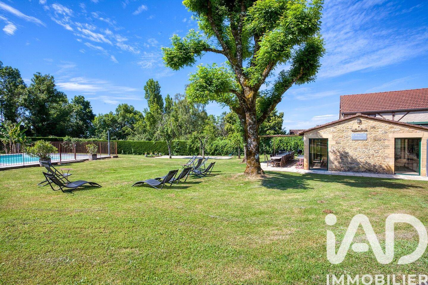 Maison à vendre, 345m², LES EYZIES DE TAYAC SIREUIL